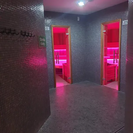 Triventi 2 Sypialnie, Garaz, Blisko Tropikana I Wyciag Na Kope Апартаменты Карпач