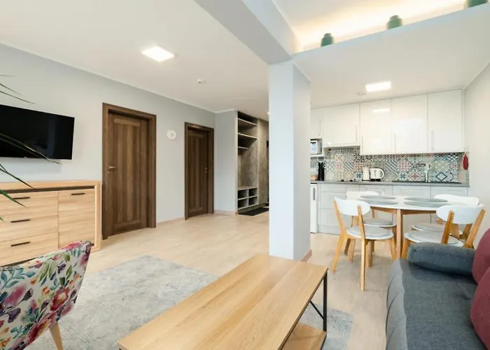 Triventi 2 Sypialnie, Garaz, Blisko Tropikana I Wyciag Na Kope Apartment