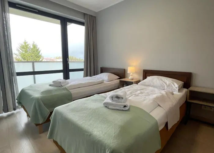 Triventi 2 Sypialnie, Garaz, Blisko Tropikana I Wyciag Na Kope Lejlighed *